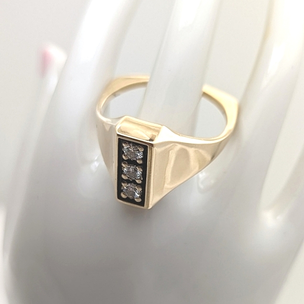 Unique Vintage Gold & Diamond Ring 10K Gold